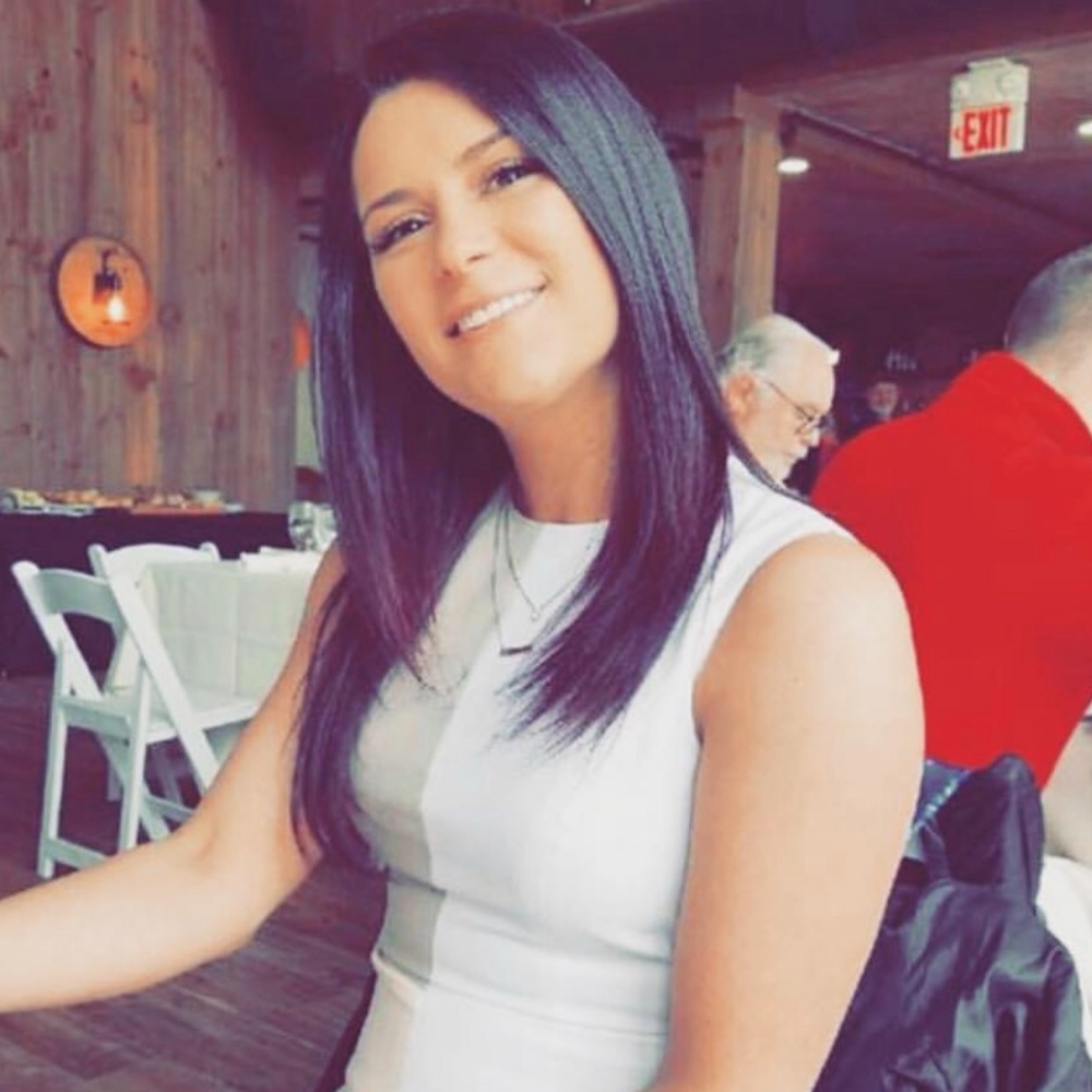 Meet your Posher, Kayla